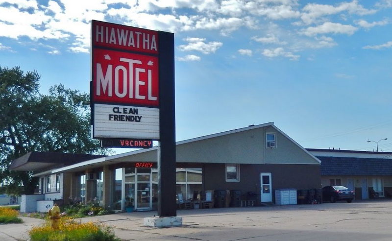 Hiawatha Motel - From Website
